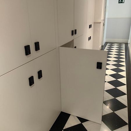 梅卡德尔穆尔穆里公寓酒店 巴塞罗那 外观 照片